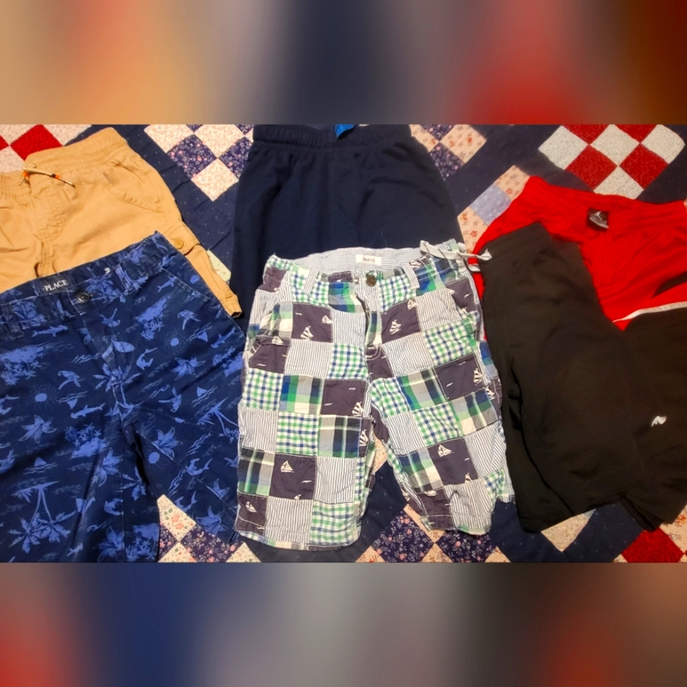 Lot of boys shorts size 7-8